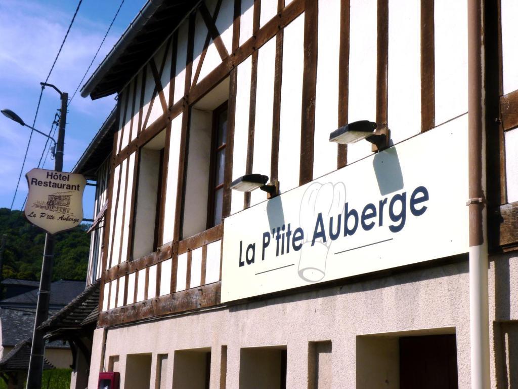 Hotel-Restaurant La P'Tite Auberge Lillebonne Экстерьер фото